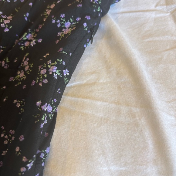 Bershka black floral dress - Picture 3 of 6